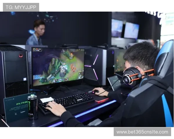 365日博网址娱乐平台定期举办线上电竞赛事,丰富玩家娱乐生活提升互动体验 365日博网址娱乐平台定期举办线上电竞赛事,丰富玩家娱乐生活提升互动体验